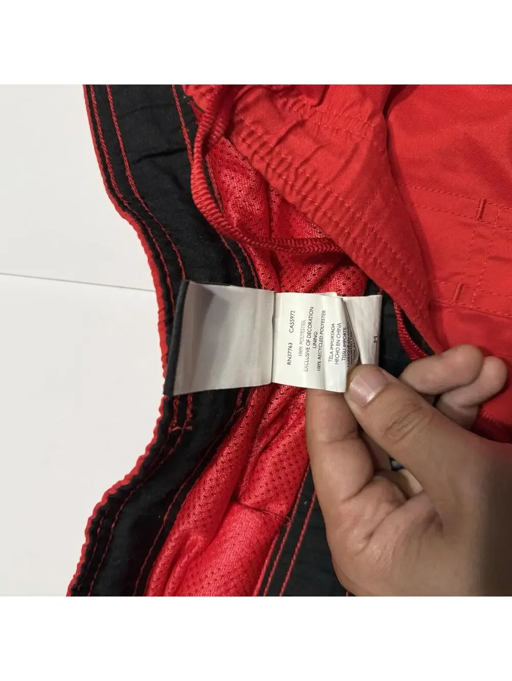 2010’s Nike Swim Shorts Mesh Lined Drawstring Red Black Cargo Swoosh Men's M